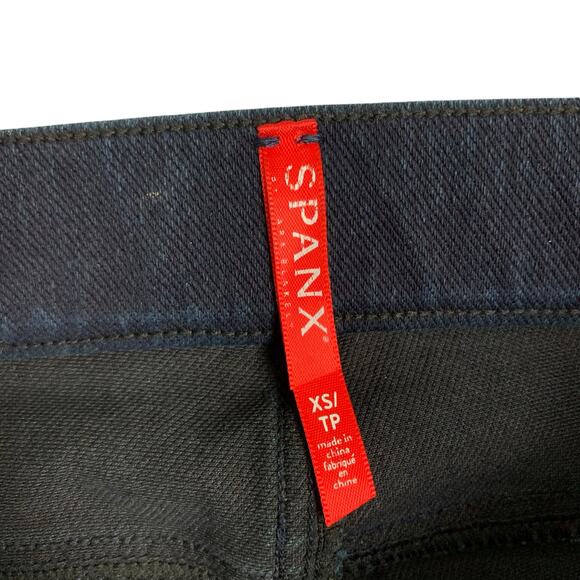 Spanx Skinny Jeans Dark Blue Pull On Stretchy Women's XS - Picture 7 of 8